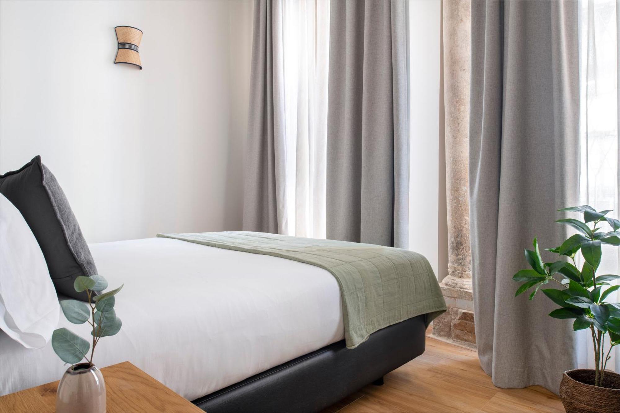 Magno Apartments Pureza Севилья Экстерьер фото
